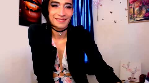 Snapshot of novanyx11 chatting on February 22, 8:09 pm Nova... online show from February 22, 8:09 pm