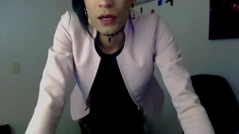 Snapshot of novanyx11 chatting on October 3, 9:34 pm Nova... online show from October 3, 9:34 pm