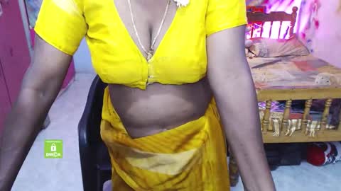 Snapshot of novapol chatting on November 13, 6:18 pm Novapol online show from November 13, 6:18 pm