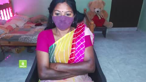 Snapshot of novapol chatting on December 16, 5:12 am Novapol online show from December 16, 5:12 am