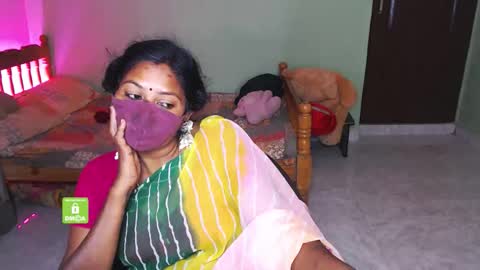 Snapshot of novapol chatting on December 16, 5:51 pm Novapol online show from December 16, 5:51 pm