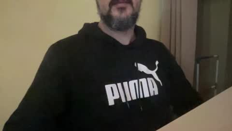 Snapshot of novio_muyalto chatting on November 12, 10:30 pm novio_muyalto online show from November 12, 10:30 pm