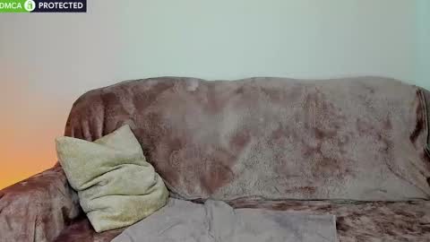 Snapshot of now_elly chatting on February 26, 9:21 am Nowelly online show from February 26, 9:21 am