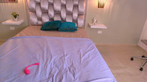 nox online show from April 8, 12:16 pm