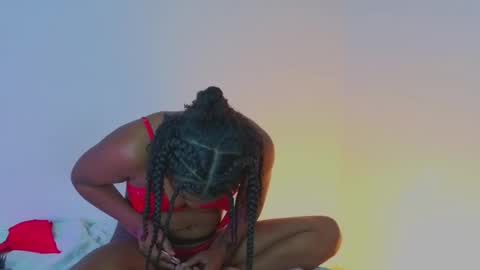 Snapshot of nude2557940 chatting on October 24, 8:11 am Channel Cox online show from October 24, 8:11 am