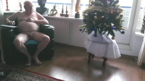 Nudejohn online show from December 27, 10:45 am