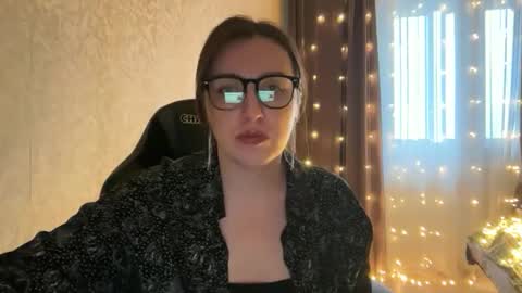 Snapshot of nuitblanche_vibes chatting on November 28, 6:38 am nuitblanche_vibes online show from November 28, 6:38 am