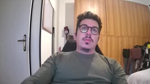 Snapshot of nuotatore90 chatting on November 12, 8:52 pm nuotatore90 online show from November 12, 8:52 pm