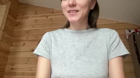 Snapshot of nursedoll chatting on October 28, 5:55 am Ema online show from October 28, 5:55 am