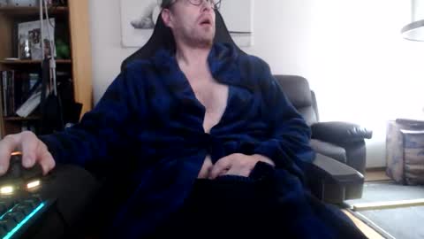 Snapshot of nursefan chatting on November 2, 10:17 am nursefan online show from November 2, 10:17 am