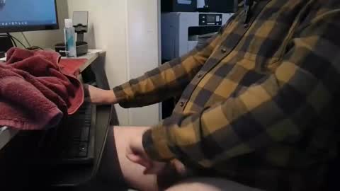 Snapshot of nutttyprof chatting on October 23, 5:33 pm nuttyprof online show from October 23, 5:33 pm