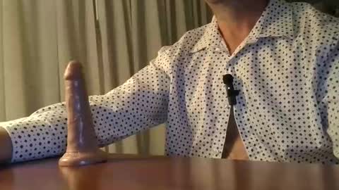 Snapshot of nutttyprof chatting on November 8, 6:46 am nuttyprof online show from November 8, 6:46 am