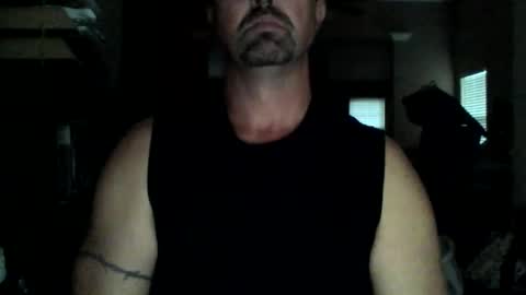 nvrenuff1979 online show from October 16, 11:33 am