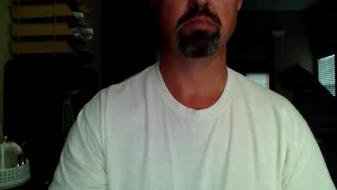 nvrenuff1979 online show from November 25, 12:16 pm