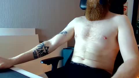 nxrthman online show from December 6, 7:01 pm