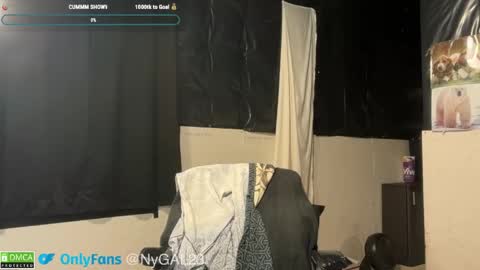 nygal23 online show from April 19, 1:49 am