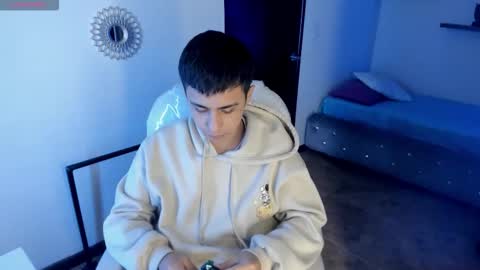 Snapshot of nyko_ds chatting on November 26, 3:29 am nyko_ds online show from November 26, 3:29 am