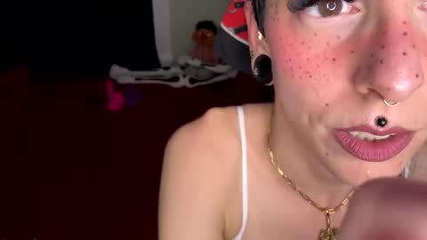 Snapshot of nymphaeaorion chatting on October 24, 12:19 am Nymphaea online show from October 24, 12:19 am