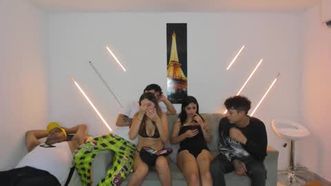 nympho_nathy_sophi online show from February 14, 1:30 pm