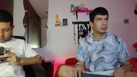 David and Steven Independents online show from January 7, 7:49 pm