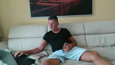 Marc online show from October 2, 5:58 am