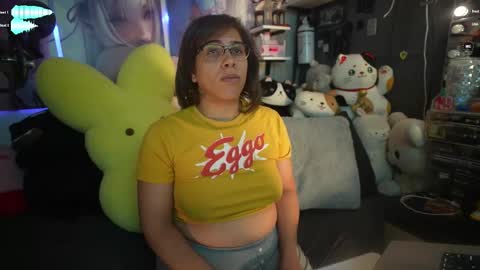 Snapshot of nyxraven chatting on December 13, 10:59 pm NyxRaven online show from December 13, 10:59 pm