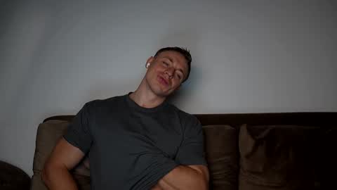 o_r_b_i_t online show from February 20, 10:10 pm