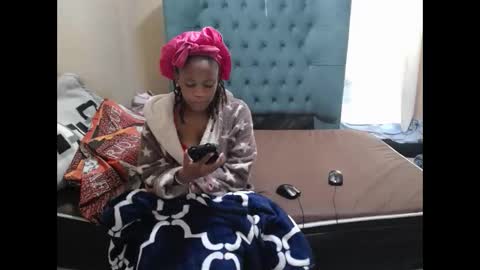 obsessedmimi online show from May 31, 12:12 pm
