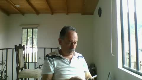 Snapshot of ocorrea chatting on February 24, 2:48 pm ocorrea online show from February 24, 2:48 pm