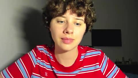 Evie online show from March 12, 2:23 pm