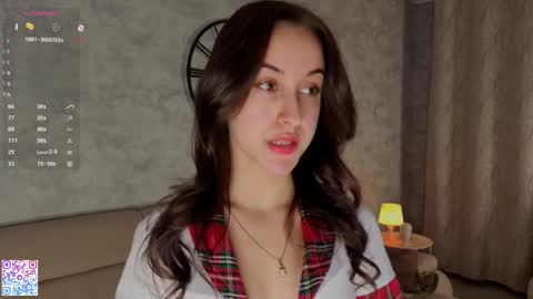 Snapshot of odelynahayne chatting on February 23, 4:10 am Elisa online show from February 23, 4:10 am