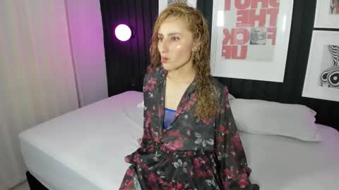 Ana  online show from September 9, 10:59 am