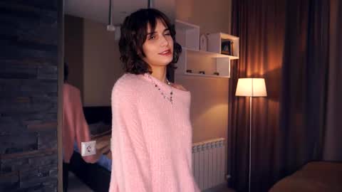 Thea online show from March 9, 9:36 pm