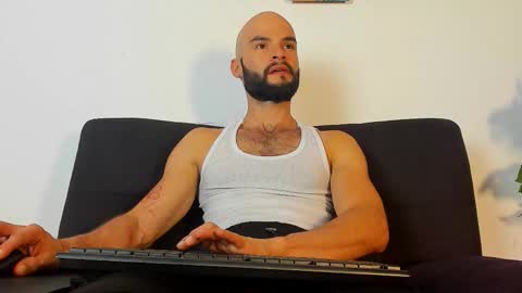 Snapshot of odinvide chatting on November 29, 9:18 pm odinvide online show from November 29, 9:18 pm