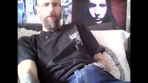 Snapshot of oedipe666 chatting on May 7, 12:43 pm oedipe666cam online show from May 7, 12:43 pm