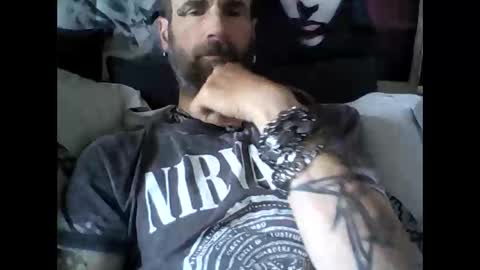 Snapshot of oedipe666 chatting on May 27, 12:35 pm oedipe666cam online show from May 27, 12:35 pm