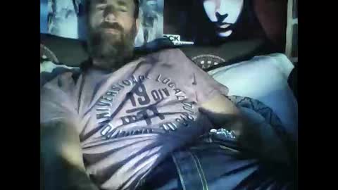 Snapshot of oedipe666 chatting on June 4, 4:18 am oedipe666cam online show from June 4, 4:18 am