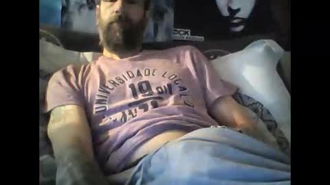 Snapshot of oedipe666 chatting on June 8, 5:46 pm oedipe666cam online show from June 8, 5:46 pm