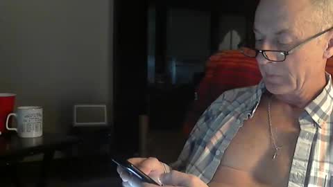 Officer online show from December 15, 11:53 pm