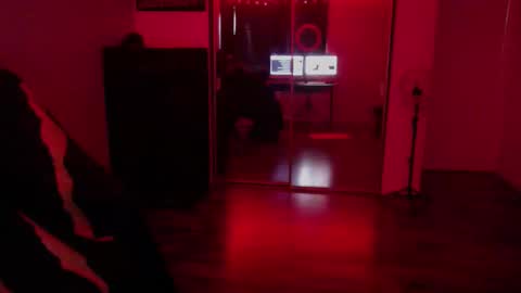 Money online show from October 24, 5:53 pm