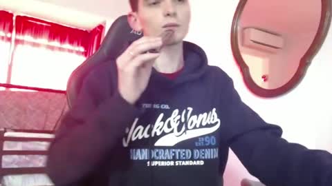 Snapshot of ofsolovicio chatting on December 5, 4:12 pm ofsolovicio online show from December 5, 4:12 pm