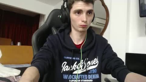 Snapshot of ofsolovicio chatting on December 5, 11:40 pm ofsolovicio online show from December 5, 11:40 pm