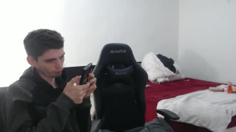 ofsolovicio online show from November 25, 4:51 pm