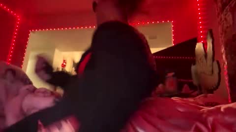 ogtripmushem online show from November 27, 10:45 pm