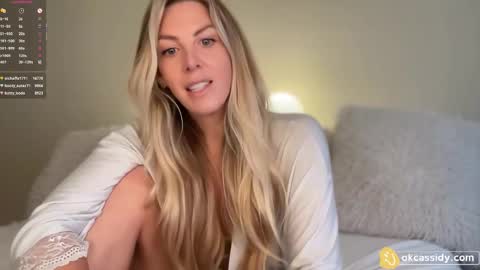 Snapshot of oh_ok_cassidy chatting on November 25, 9:04 pm cassidy online show from November 25, 9:04 pm