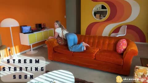 Snapshot of oh_ok_cassidy chatting on December 18, 7:03 am cassidy online show from December 18, 7:03 am