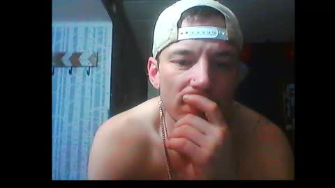 who dares  toss me some  tips lets have fun online show from December 24, 3:58 pm