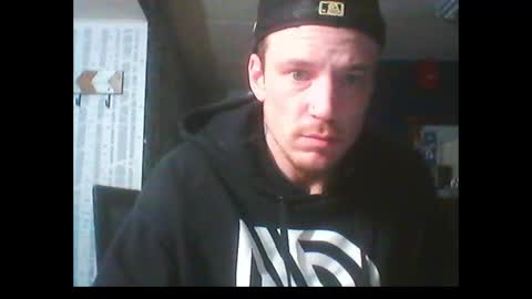 who dares  toss me some  tips lets have fun online show from January 14, 6:45 am