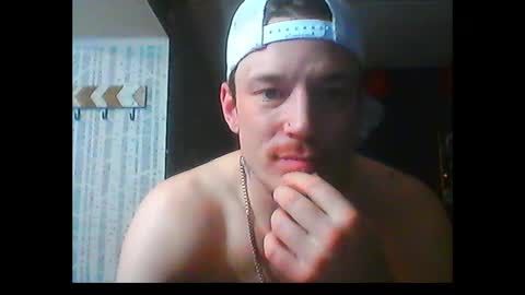 who dares  toss me some  tips lets have fun online show from January 27, 2:31 am