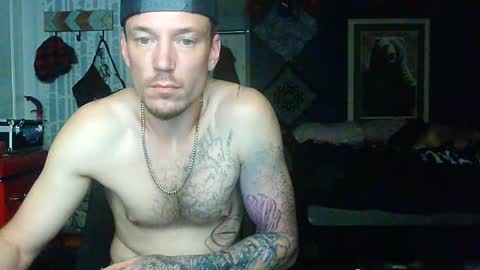 who dares  toss me some  tips lets have fun online show from September 13, 9:09 am